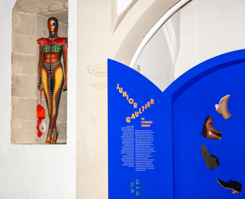 Venez découvrir l’exposition « Jean Paul Gaultier pour Stéphane Kélian, Roman d’une rencontre » !